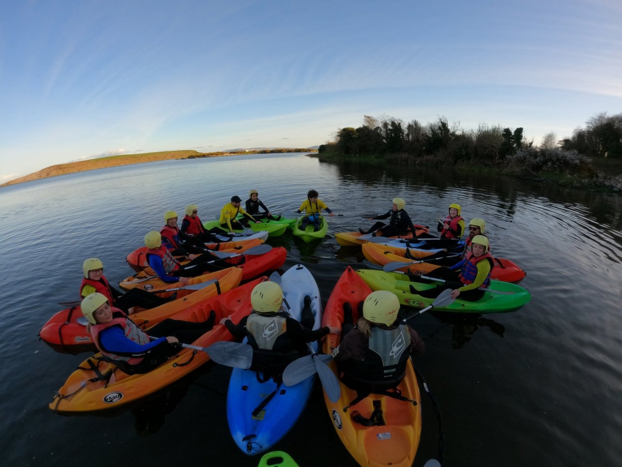 kayaking group 